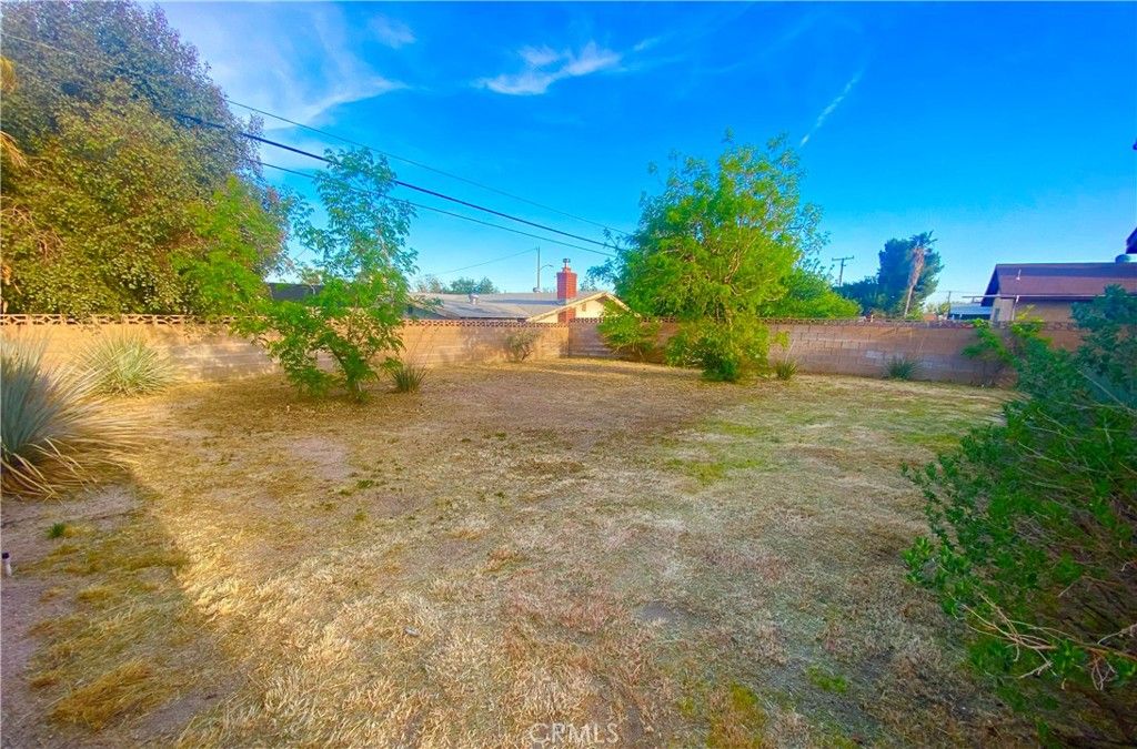 listing image 130720793021480144865