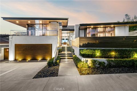 621 Malabar Drive Corona Del Mar CA 92625