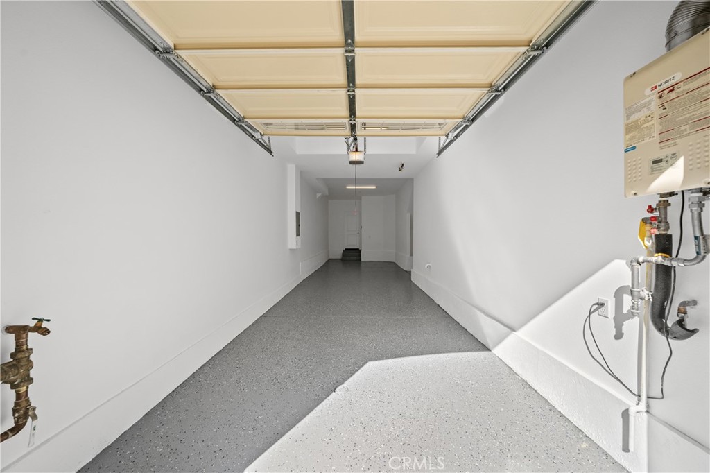 312 N Fenimore Avenue