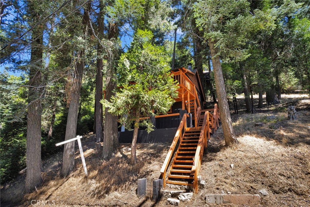 739 Lake Drive