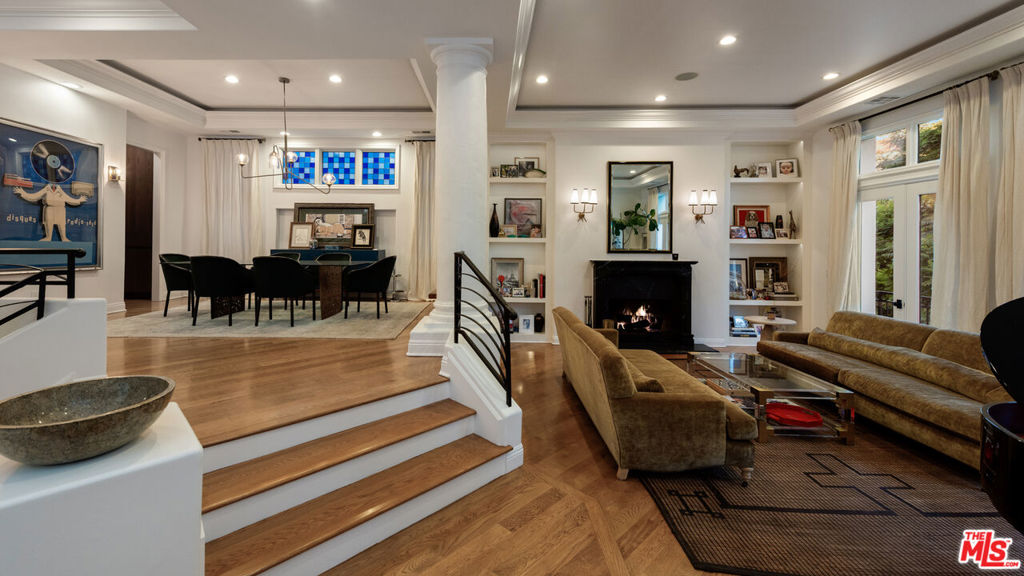 123 Channel Pointe Mall