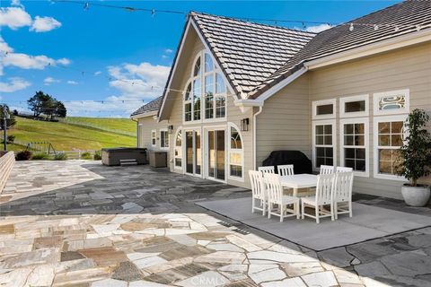 Tiny photo for 172 Falcon Crest Dr, Arroyo Grande, CA 93420 (MLS # SC26048469)