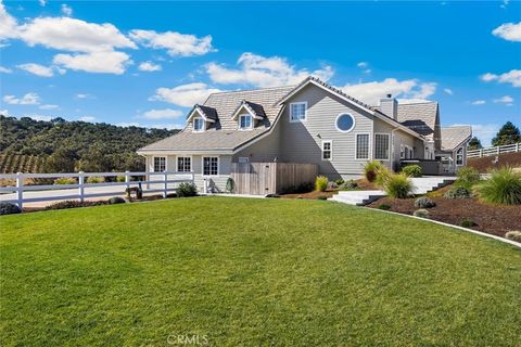 Tiny photo for 172 Falcon Crest Dr, Arroyo Grande, CA 93420 (MLS # SC26048469)