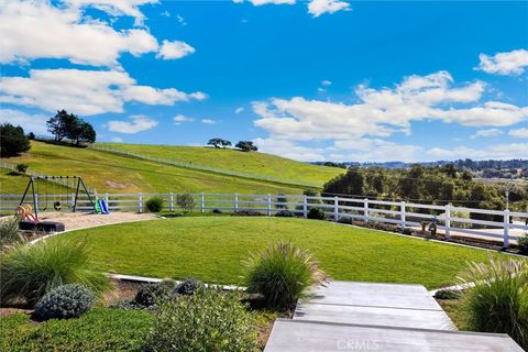 Tiny photo for 172 Falcon Crest Dr, Arroyo Grande, CA 93420 (MLS # SC26048469)