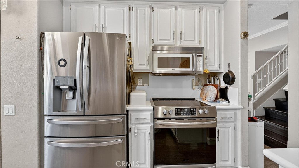 Applause (APP) - Residential