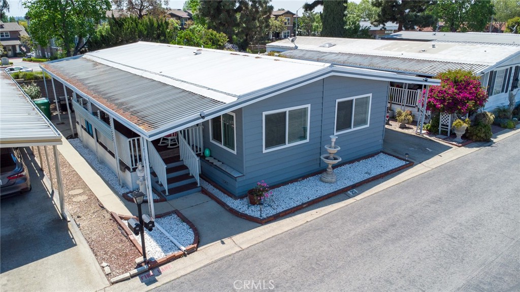 3945 Bradford Street 20