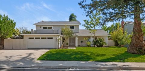 Photo of 308 Calle Converse, Camarillo, CA 93010 (MLS # PI25250562) Photo of 308 Calle Converse, Camarillo, CA 93010 (MLS # PI25250562)