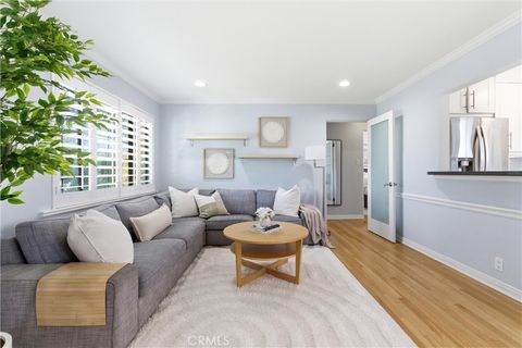 Photo of 526 N Toluca Park Drive, Burbank, CA 91505 (MLS # SB26113161)