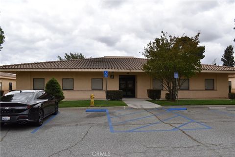 Photo of 264 North Highland Springs Avenue AVE #Bldg 4, Banning, CA 92220 (MLS # IG26101905)