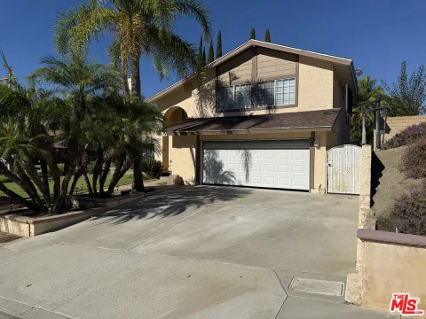 MLS: 26102313