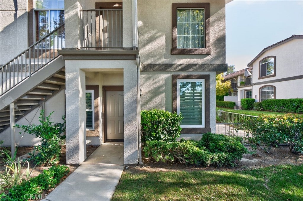281 Chaumont CIR