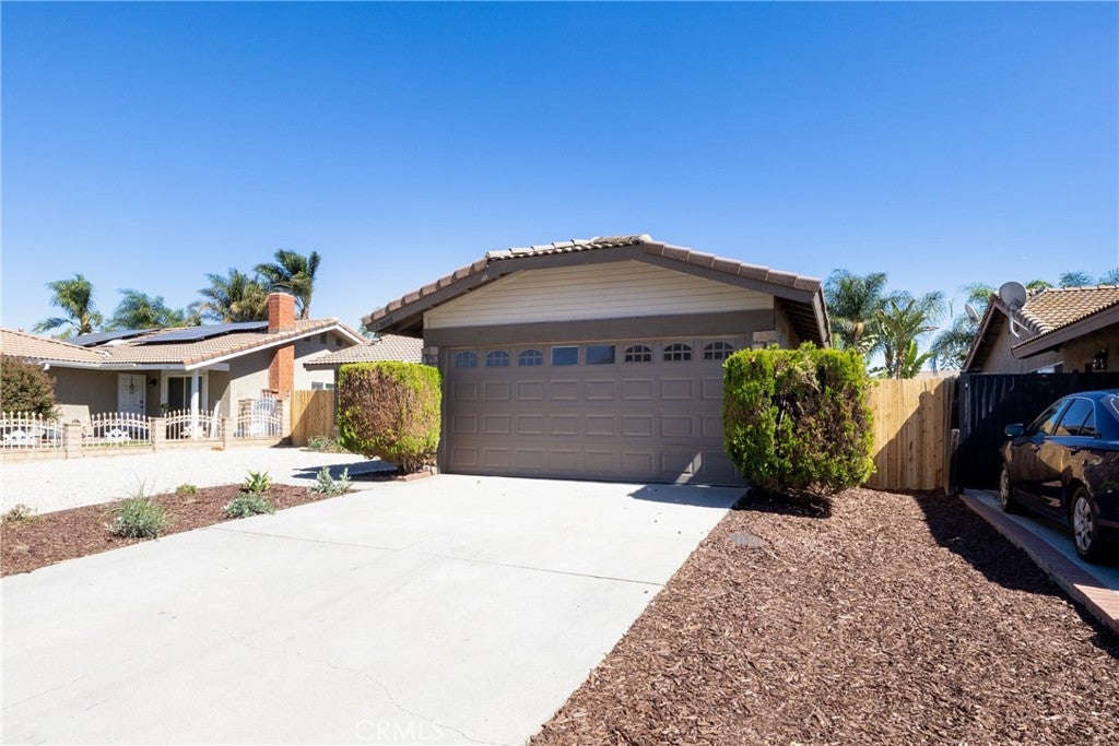 12888 Valley Springs