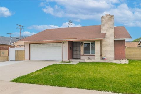 Photo of 16752 Leafwood Circle, Huntington Beach, CA 92647 (MLS # PW26123850)