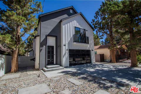 Photo of 305 E Angeles Boulevard, Big Bear City, CA 92314 (MLS # 26871947)