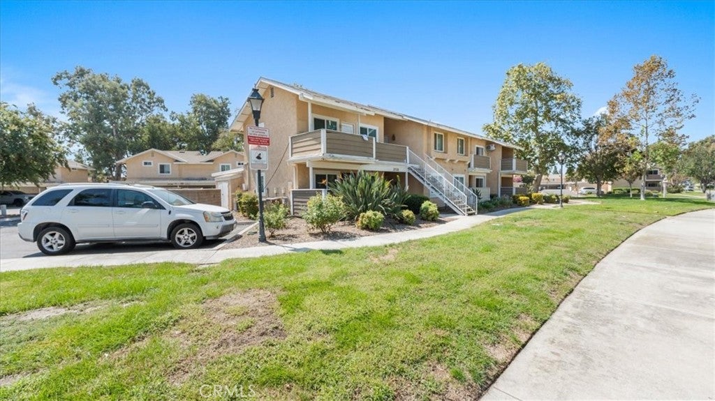 3732 Oak Creek H