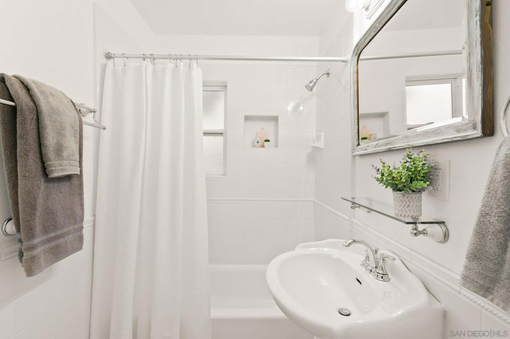 Ocean Beach - Residential