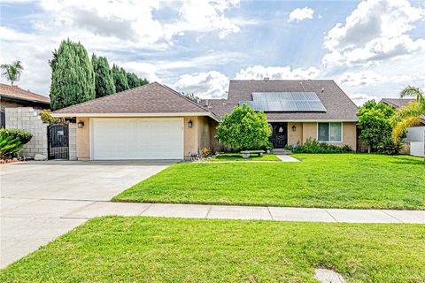 Photo of 1668 N Lakewood Avenue, Upland, CA 91784 (MLS # TR26090258)