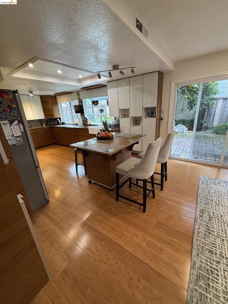 10013 Foxboro Cir