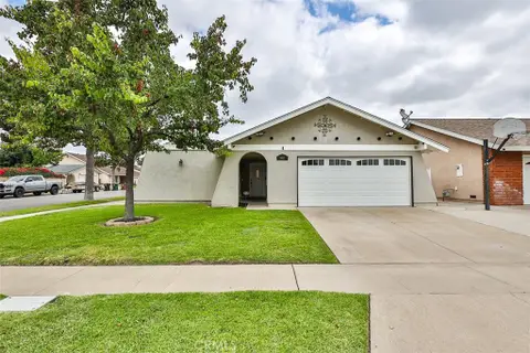 5017 E Holbrook St, Anaheim, CA 92807 - MLS#: IG26146962