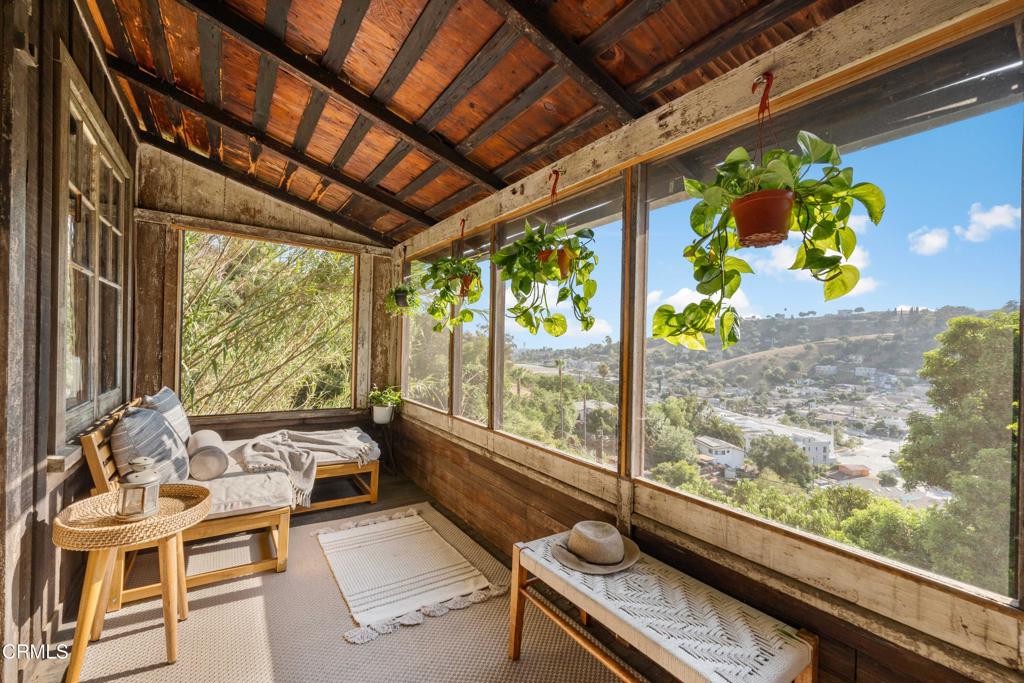 Properties 4 4354 O Neil Street
