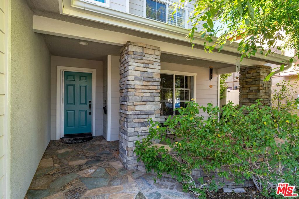 21155 Lone Star Way