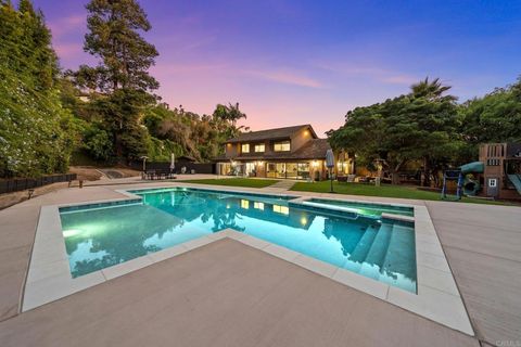 Photo of 20 Lake Helix Drive, La Mesa, CA 91941 (MLS # NDP2602741)