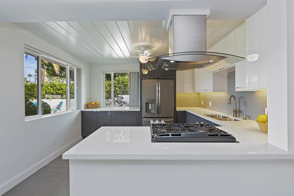 Movie Colony East - Residential