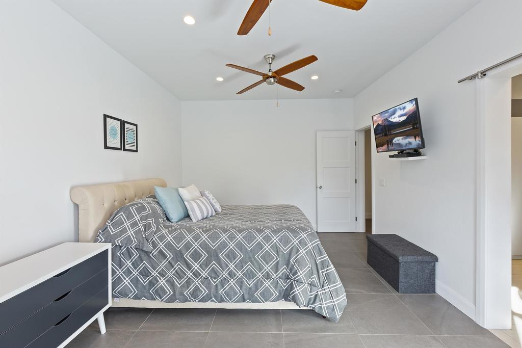 Movie Colony East - Residential