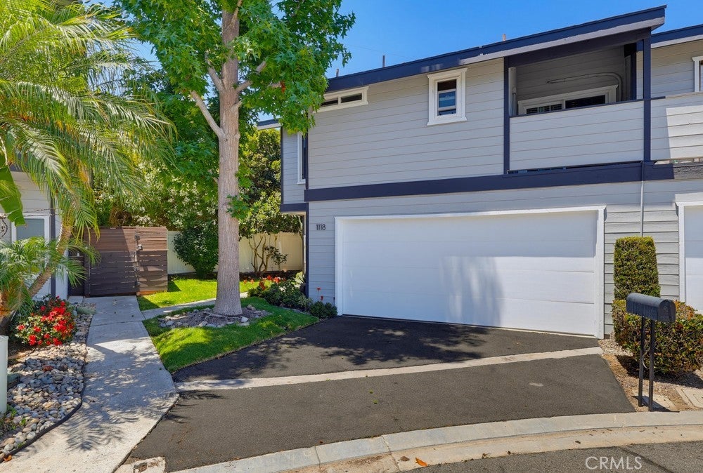 1118 Sandi Lane, Costa Mesa CA 92627