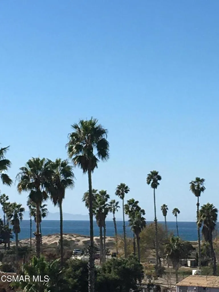 Ventura, California 93001, United States, 3 Bedrooms Bedrooms, ,3 BathroomsBathrooms,Residential,Active,57274