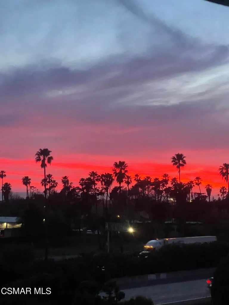 Ventura, California 93001, United States, 3 Bedrooms Bedrooms, ,3 BathroomsBathrooms,Residential,Active,57274