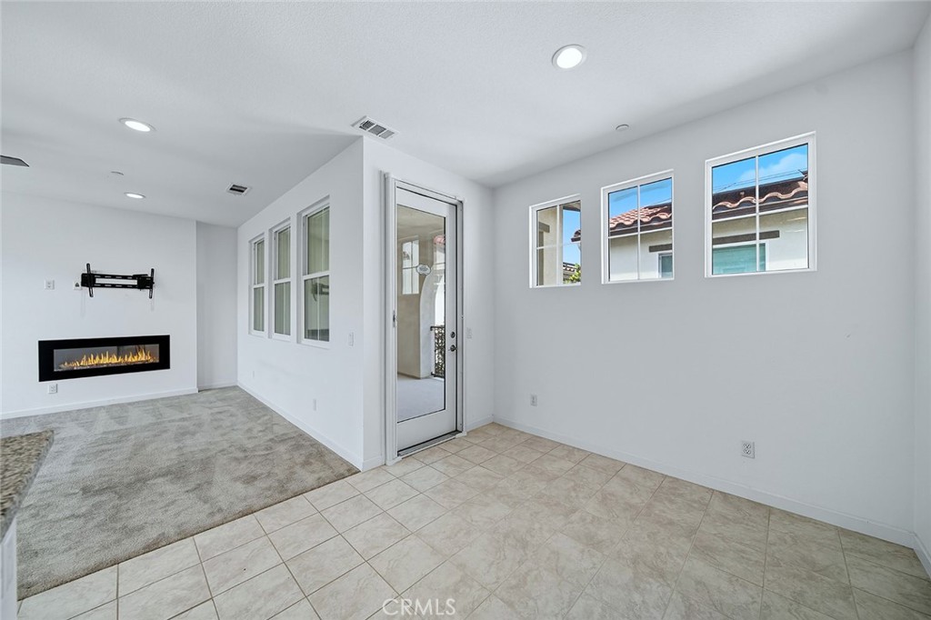 26149 Park Avenue 6