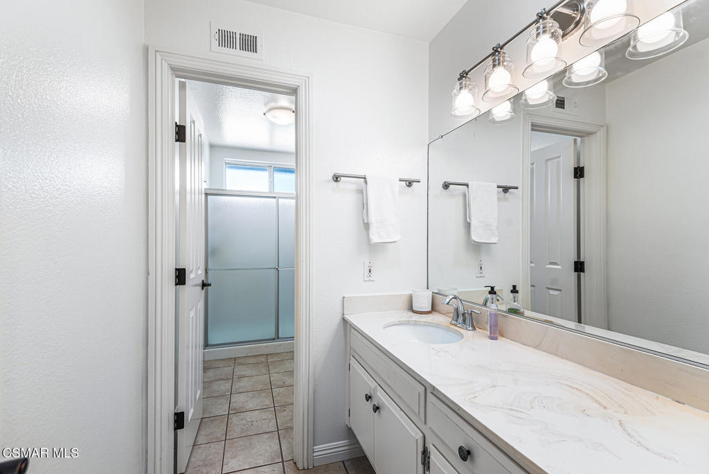 Conejo Hills-302 - 1002562 - Residential