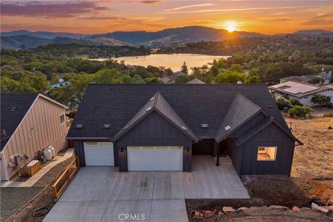 Photo of 17247 Meadow View DR, Hidden Valley Lake, CA 95467 (MLS # LC26184941)