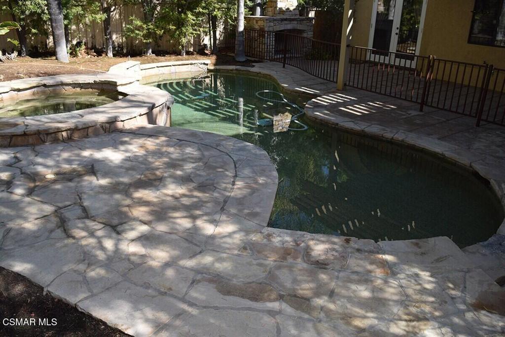 3871 Cottonwood Grove Trail