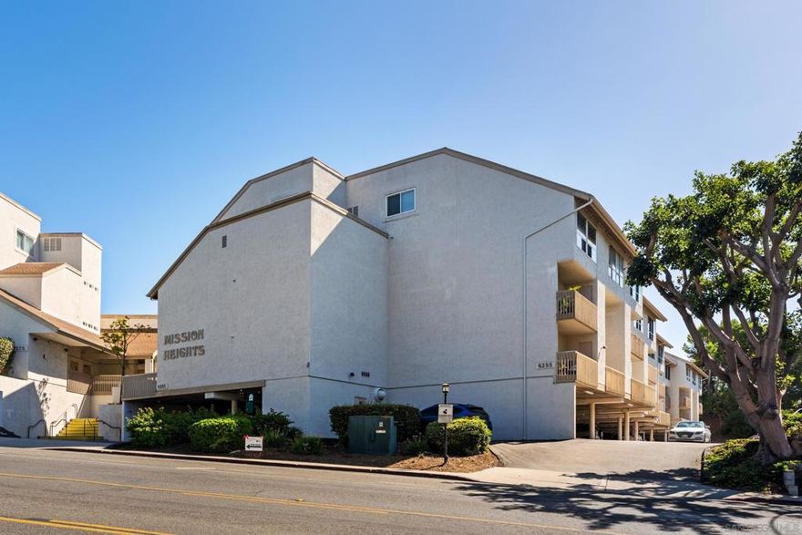 Inviting entry leads to nicely upgraded 1BR/1BA condo in quiet part of complex*Open kitchen with granite counters*Tranquil and spacious balcony with large storage closet*Complex features large pool and spa, Clubhouse and large laundry area*Dedicated COVERED parking space*Easy access to freeways and all the exciting amenities Mission Valley has to offer!
