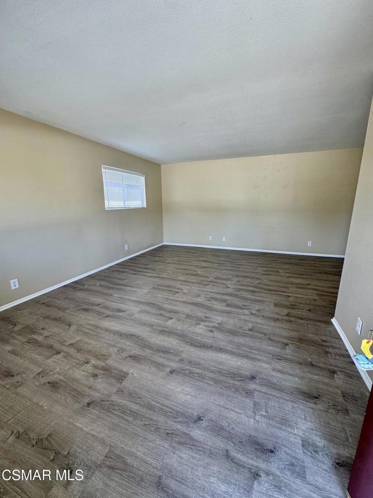 McKeon (V.D.M.)-221 - 1001582 - Residential