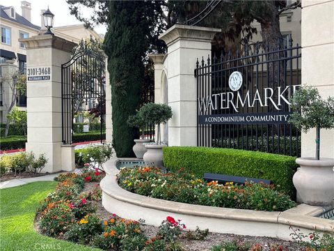 Photo of 2341 Watermarke Place Pl, Irvine, CA 92612 (MLS # OC26159476)