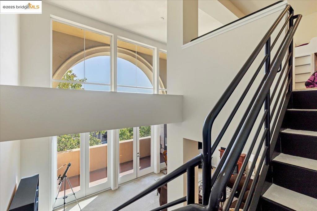 OLD PITTSBURG - Residential