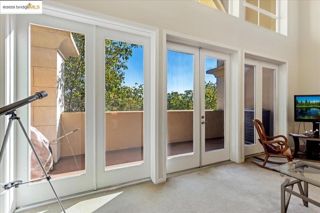 OLD PITTSBURG - Residential