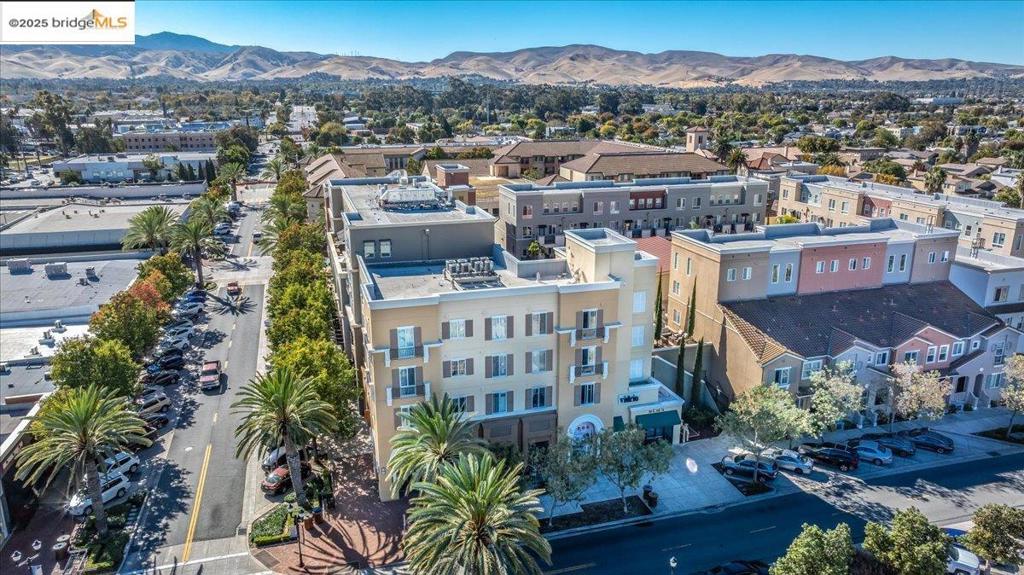 OLD PITTSBURG - Residential