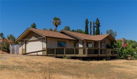 Photo of 385 Circlewood Drive, Paradise, CA 95969 (MLS # SN25164423) Photo of 385 Circlewood Drive, Paradise, CA 95969 (MLS # SN25164423)