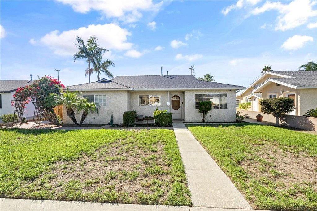 Photo of 4861 San Bernardino St, Montclair, CA 91763 (MLS # PW25245430)