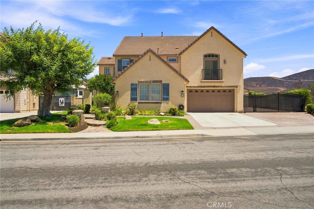 424 Peter Place