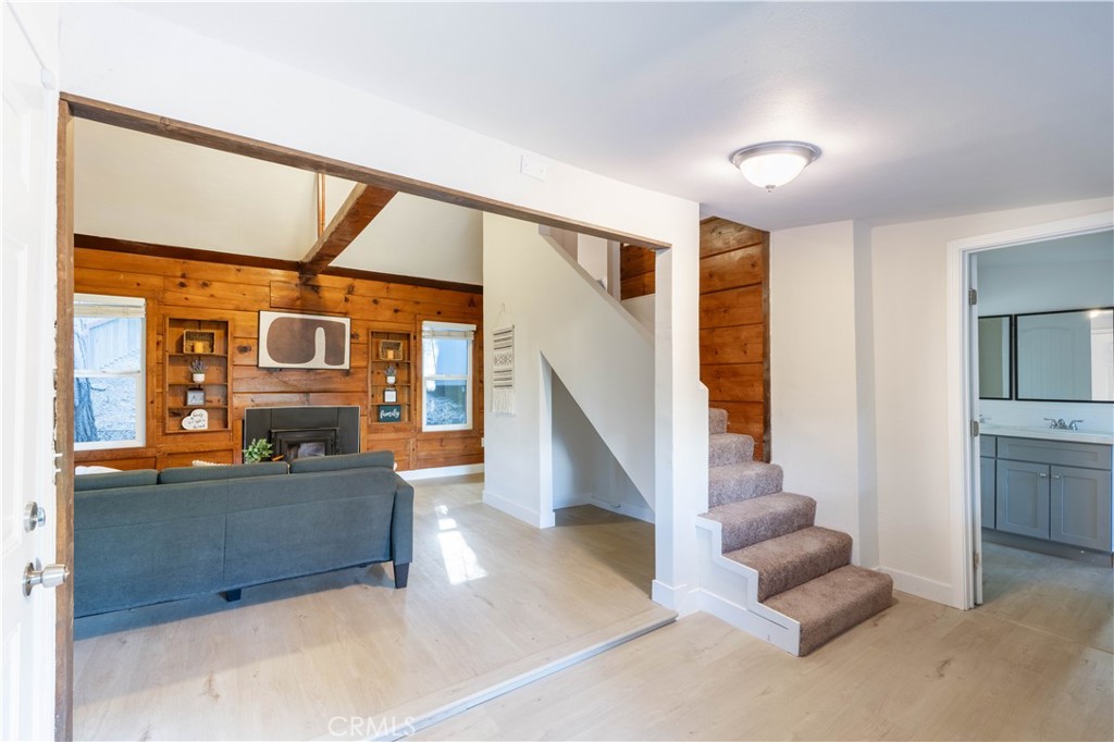 Crestline (CRES) - Residential