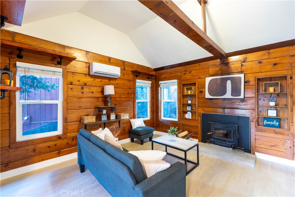 Crestline (CRES) - Residential