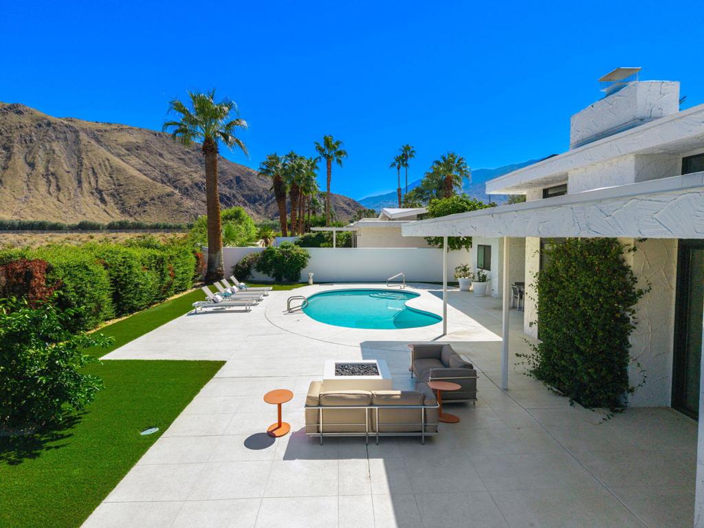 Indian Canyons - Residential