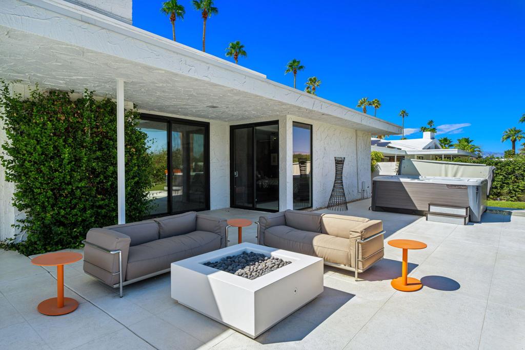Indian Canyons - Residential