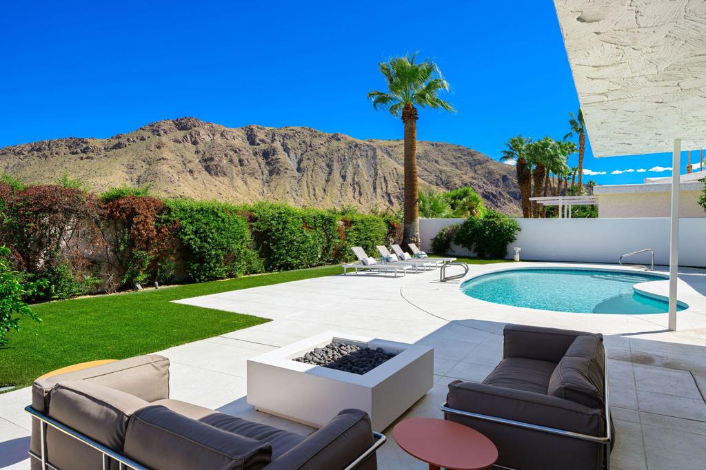 Indian Canyons - Residential