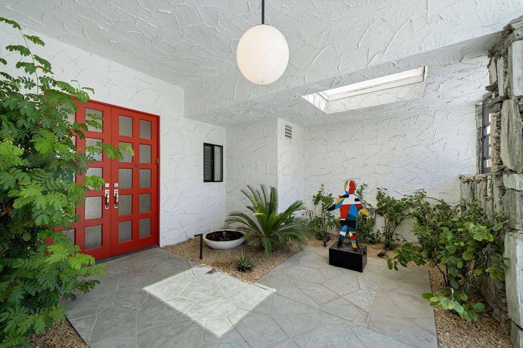 Indian Canyons - Residential